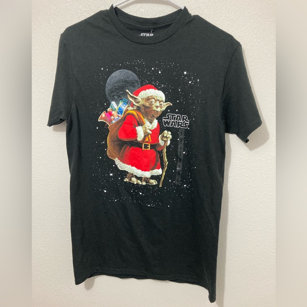 Star Wars Yoda Santa Gift Bag World Christmas Black T Shirt Size Small